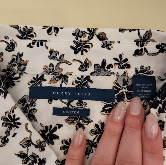 Perry Ellis Untucked Shirt s: XL - Picture 4 of 4